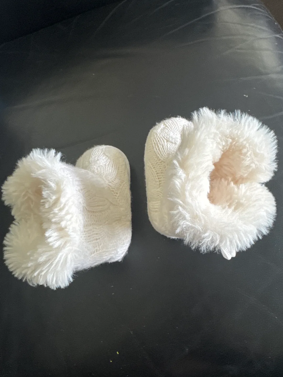 OE Fresh Baby Booties - Size S thumbnail