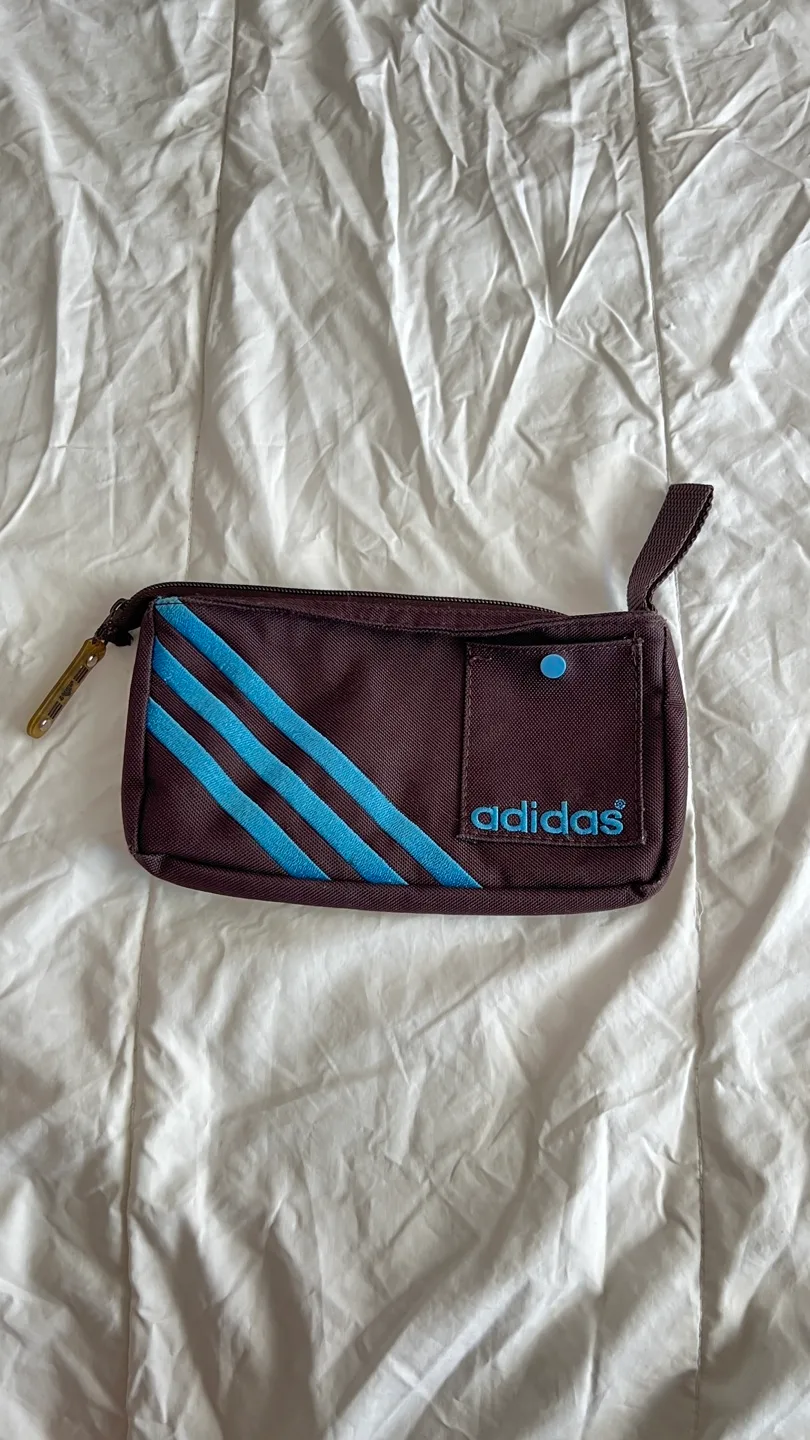 🏒Adidas Brown pouch with teal stripes thumbnail