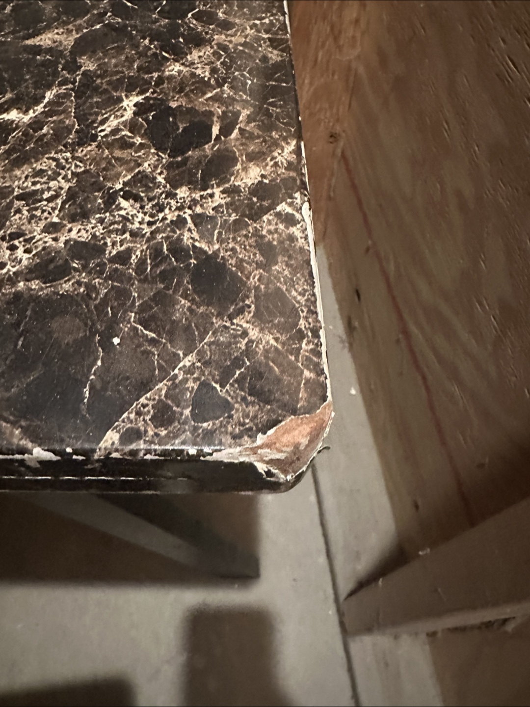 Pair of Black Fake Marble Accent Tables - photo 3