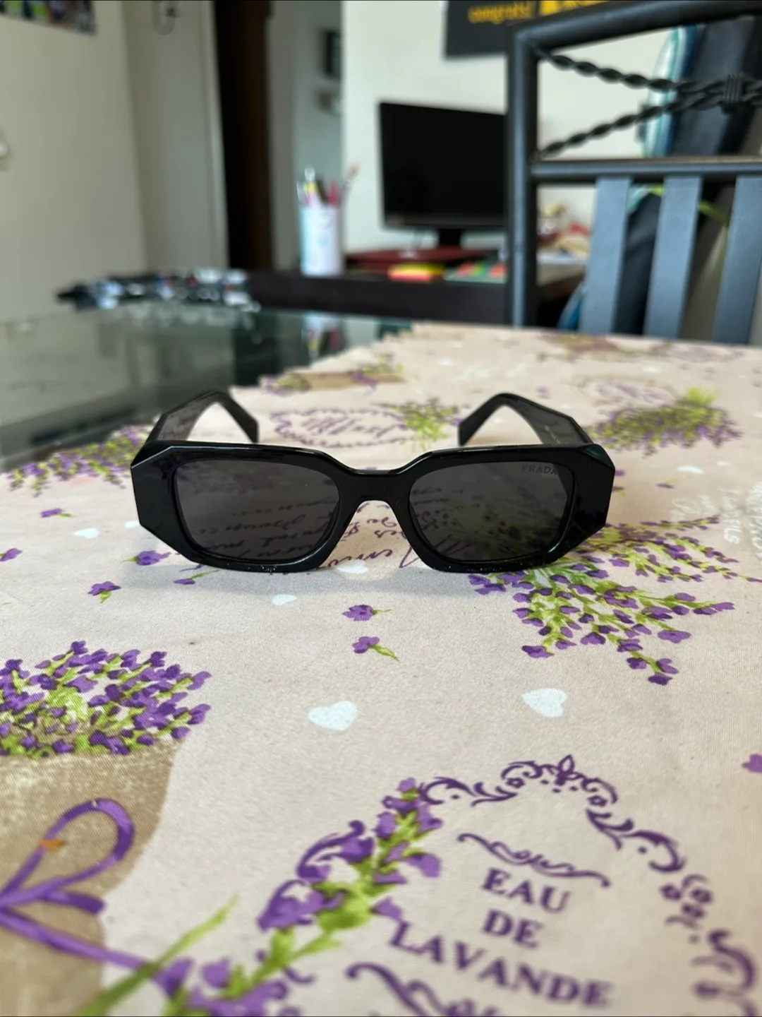 Prada Sunglasses image indicator(4)