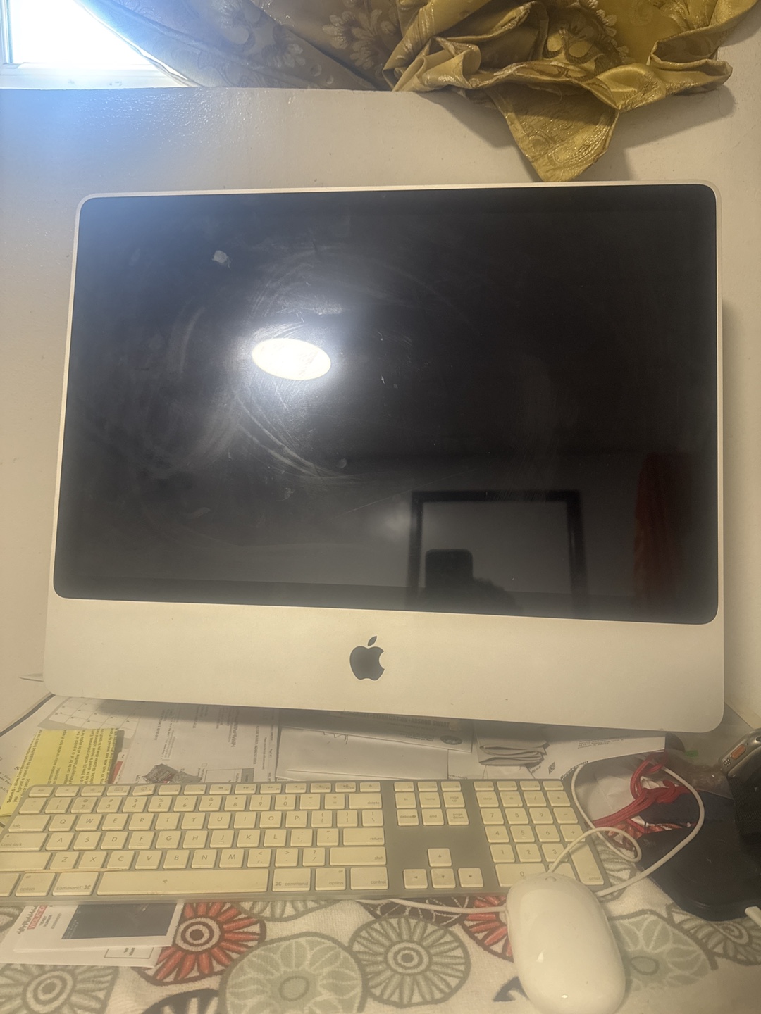 Apple iMac Desktop Computer