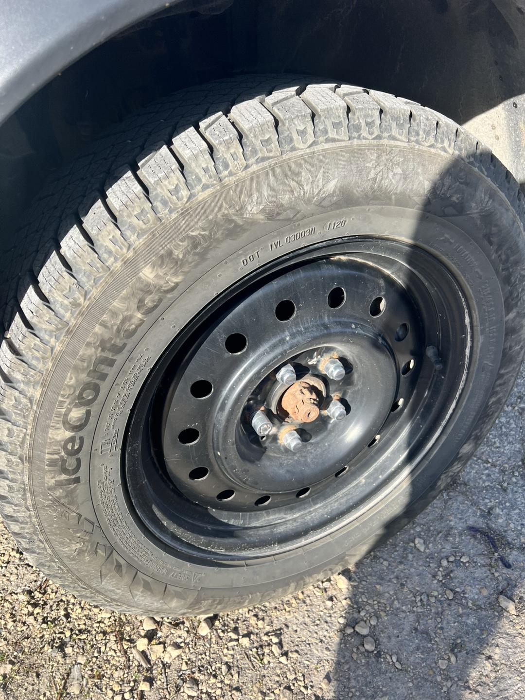 Used 215/65R16 Continental IceContact Winter Tire on Steel Rims - photo 4