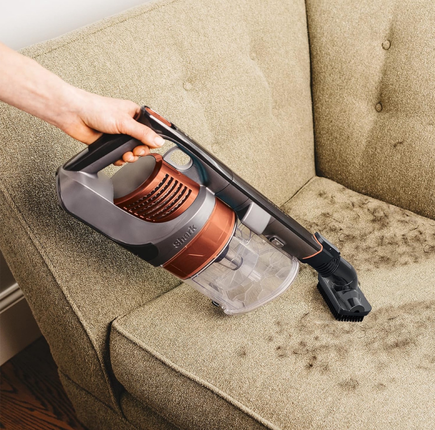 Shark Cordless Handheld Vacuum Cleaner (RRP $249) - photo 3