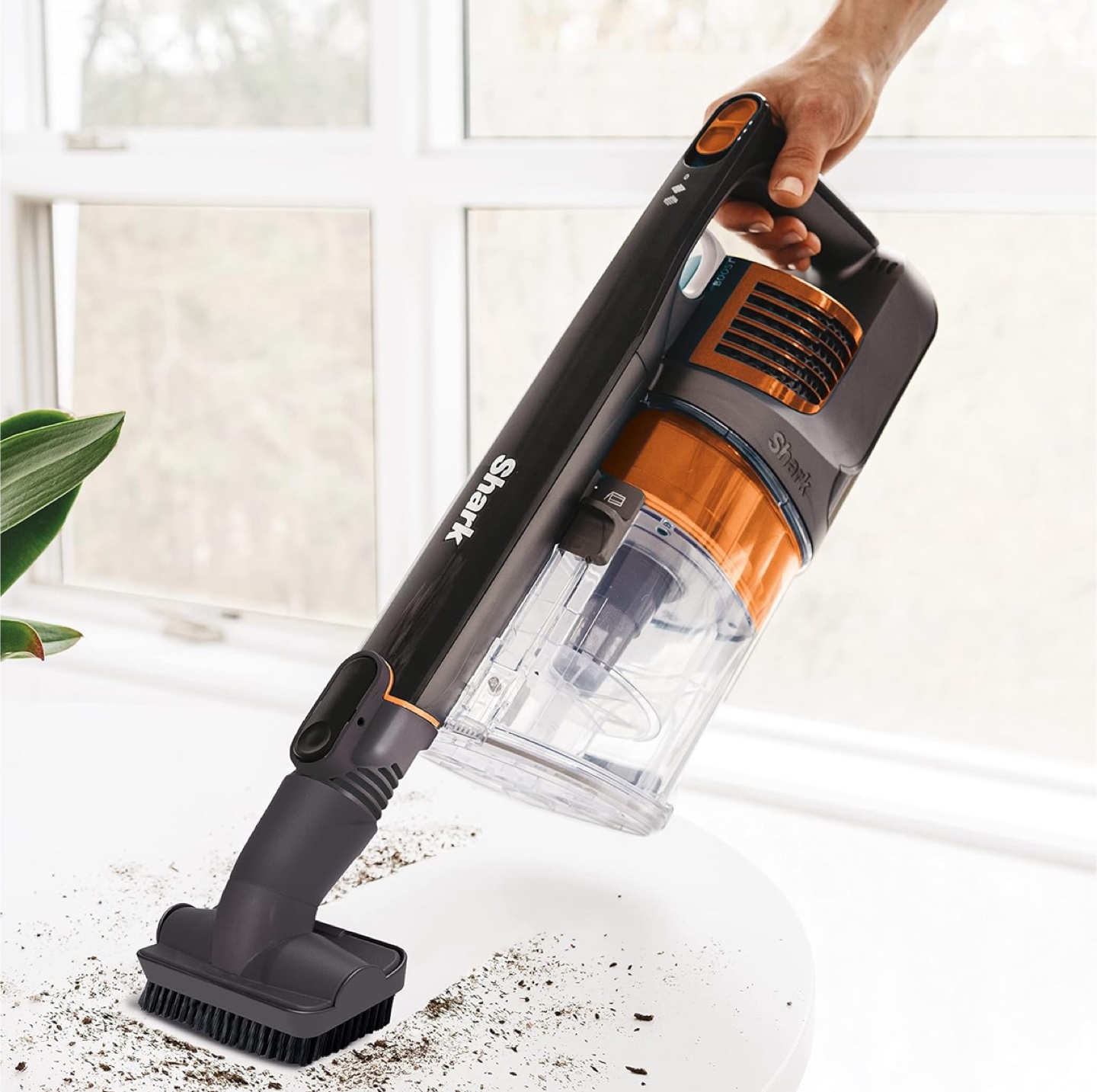 Shark Cordless Handheld Vacuum Cleaner (RRP $249) - photo 5