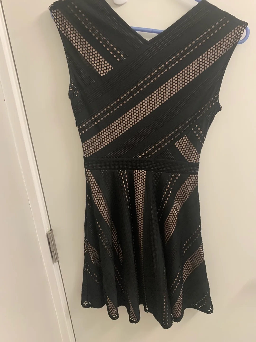 BCBGMAXAZRIA Black and Nude Sleeveless Fit and Flare Dress image indicator(3)