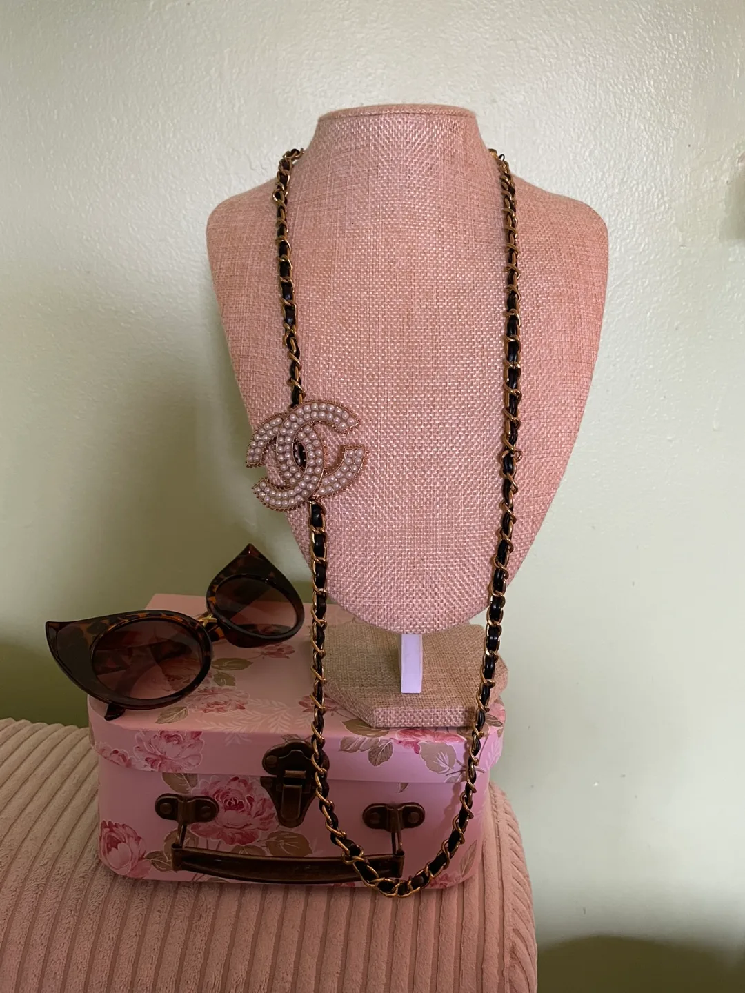 Authentic Chanel Repurposed Pearl and Chain Necklace thumbnail