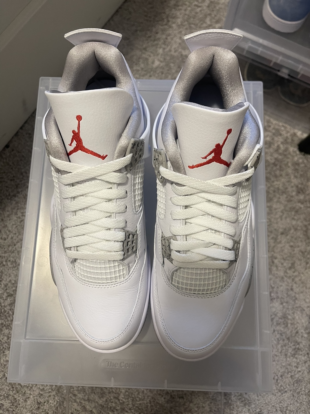 Jordan 4 'White Oreo'