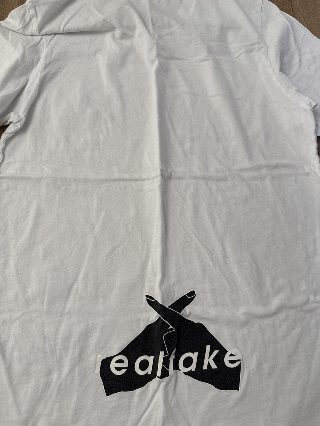 Realfake White T-Shirt - Medium - photo 3