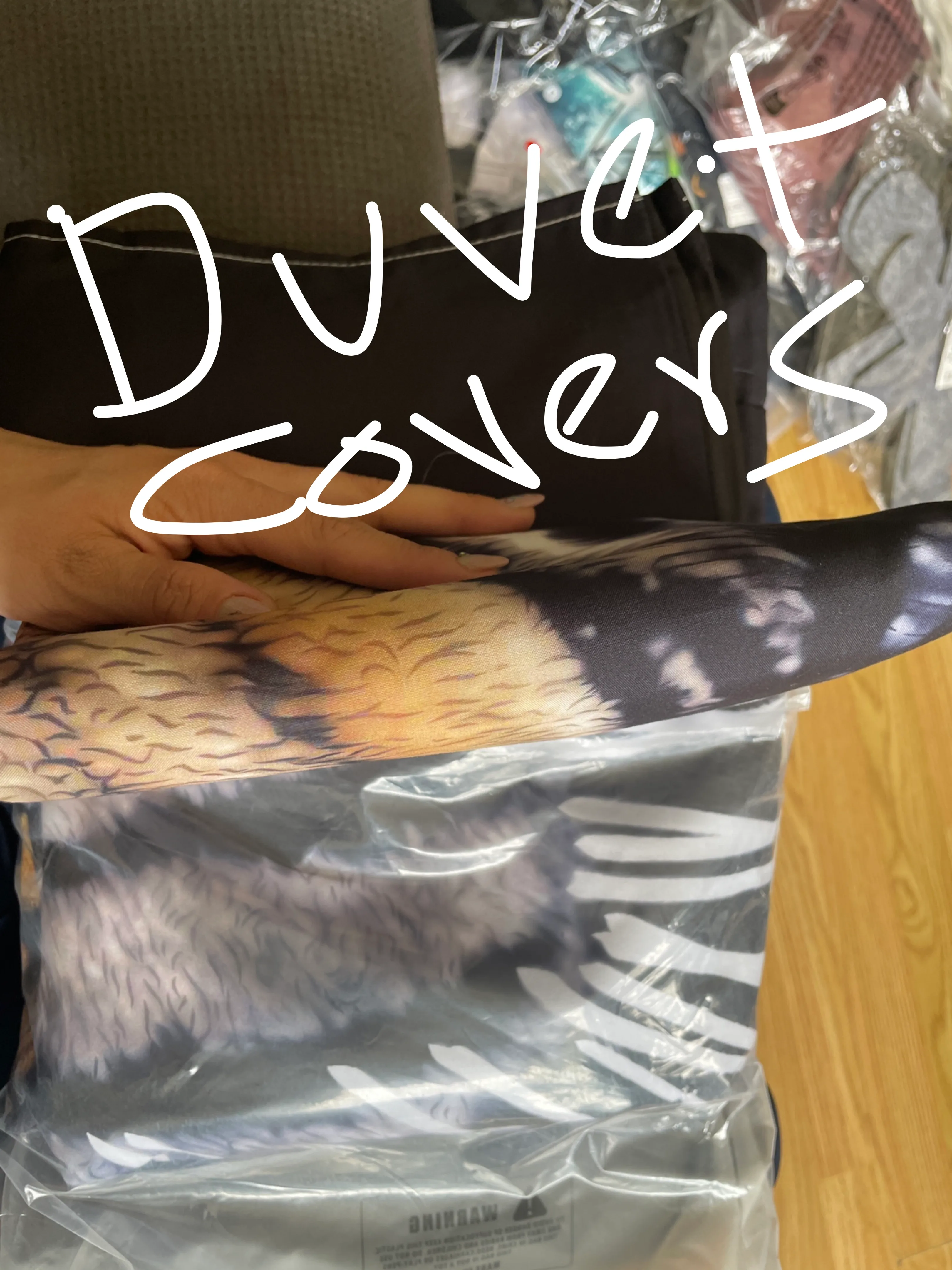 Print Hoodie, 5 T-shirts, Golf Polo, Duvet Covers 🏒 image indicator(3)