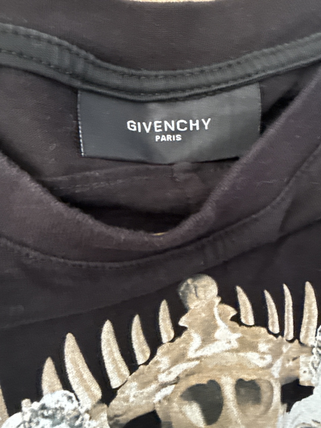 Authentic Givenchy Paris Angel Crest Black T-Shirt - photo 3