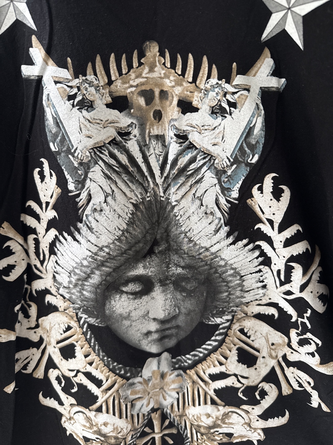 Authentic Givenchy Paris Angel Crest Black T-Shirt - photo 2