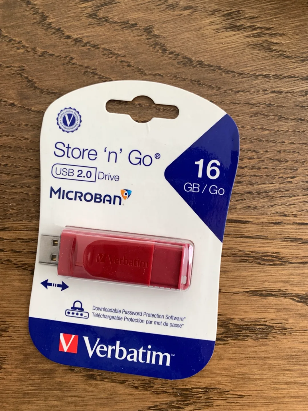 Verbatim Store 'n' Go 16GB USB 2.0 Flash Drive thumbnail