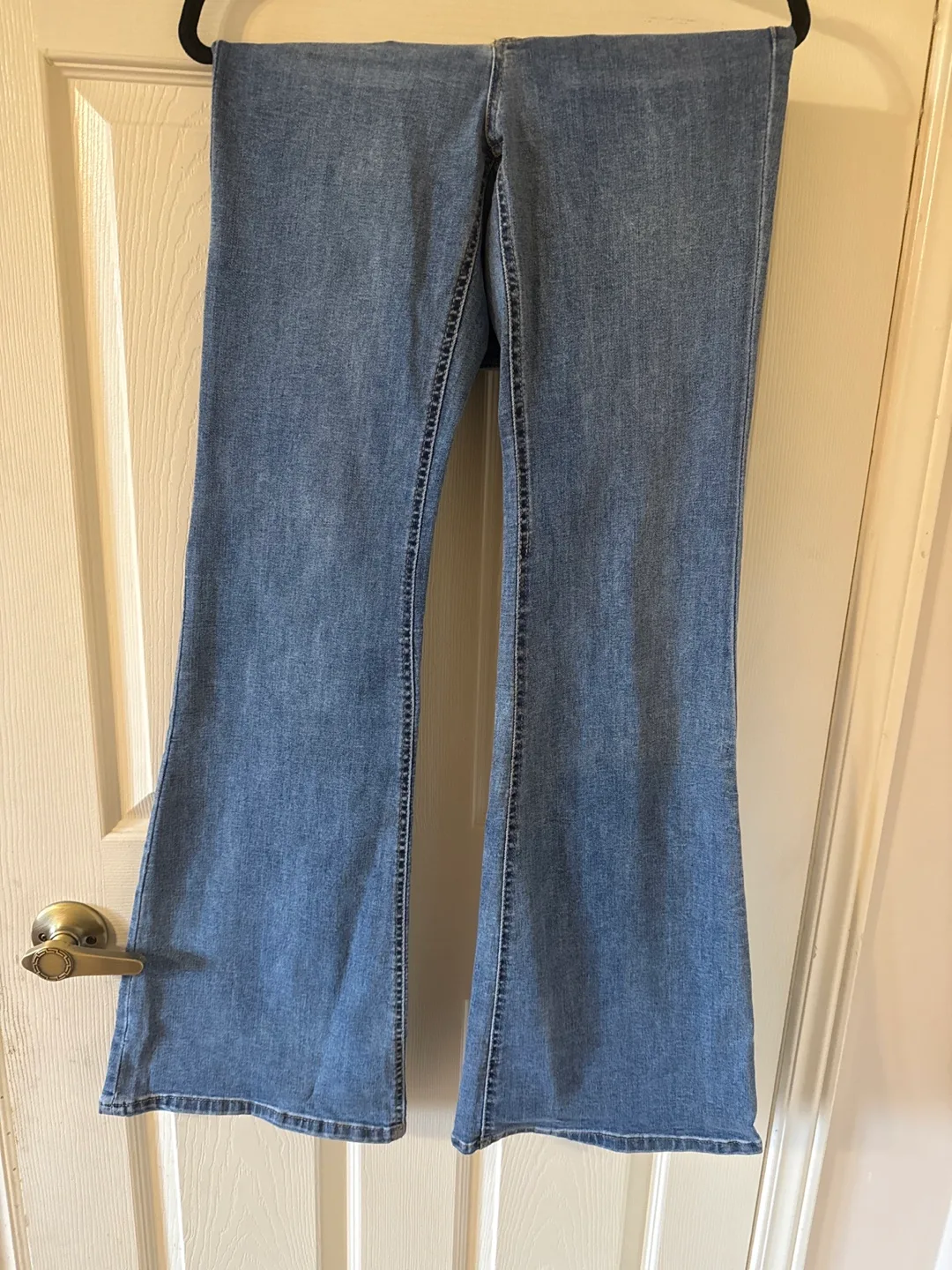 Dynamite High-Waisted Flare Jeans thumbnail