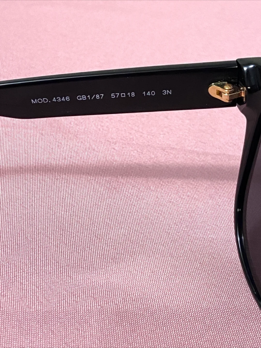 *** New & Authentic *** Versace Sunglasses image indicator(7)