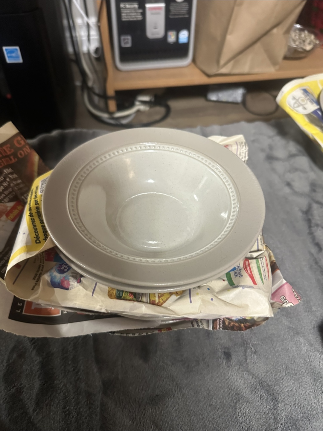 Set of Grey Dinner Plates and Bowls - photo 4