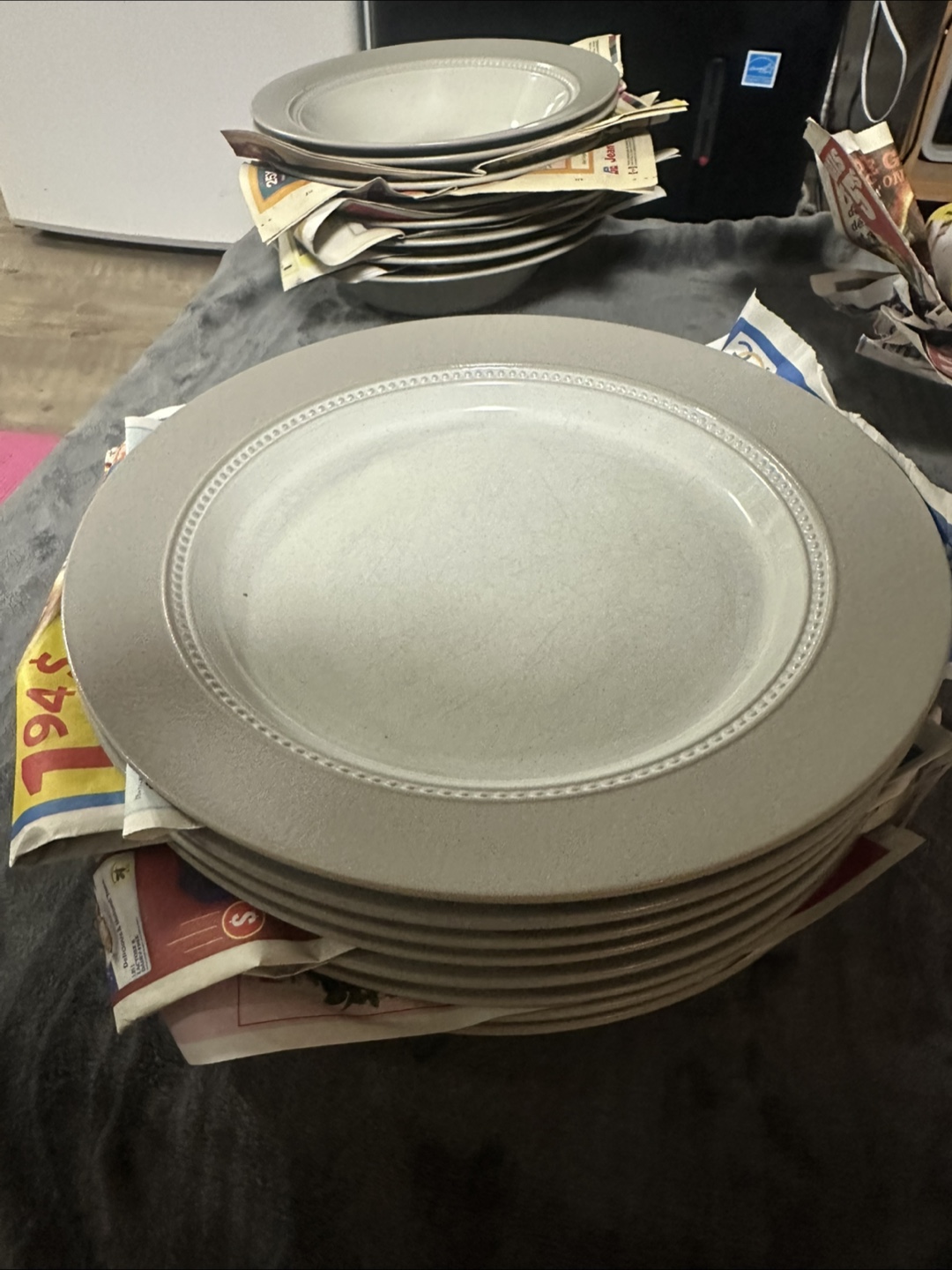 Set of Grey Dinner Plates and Bowls - photo 2