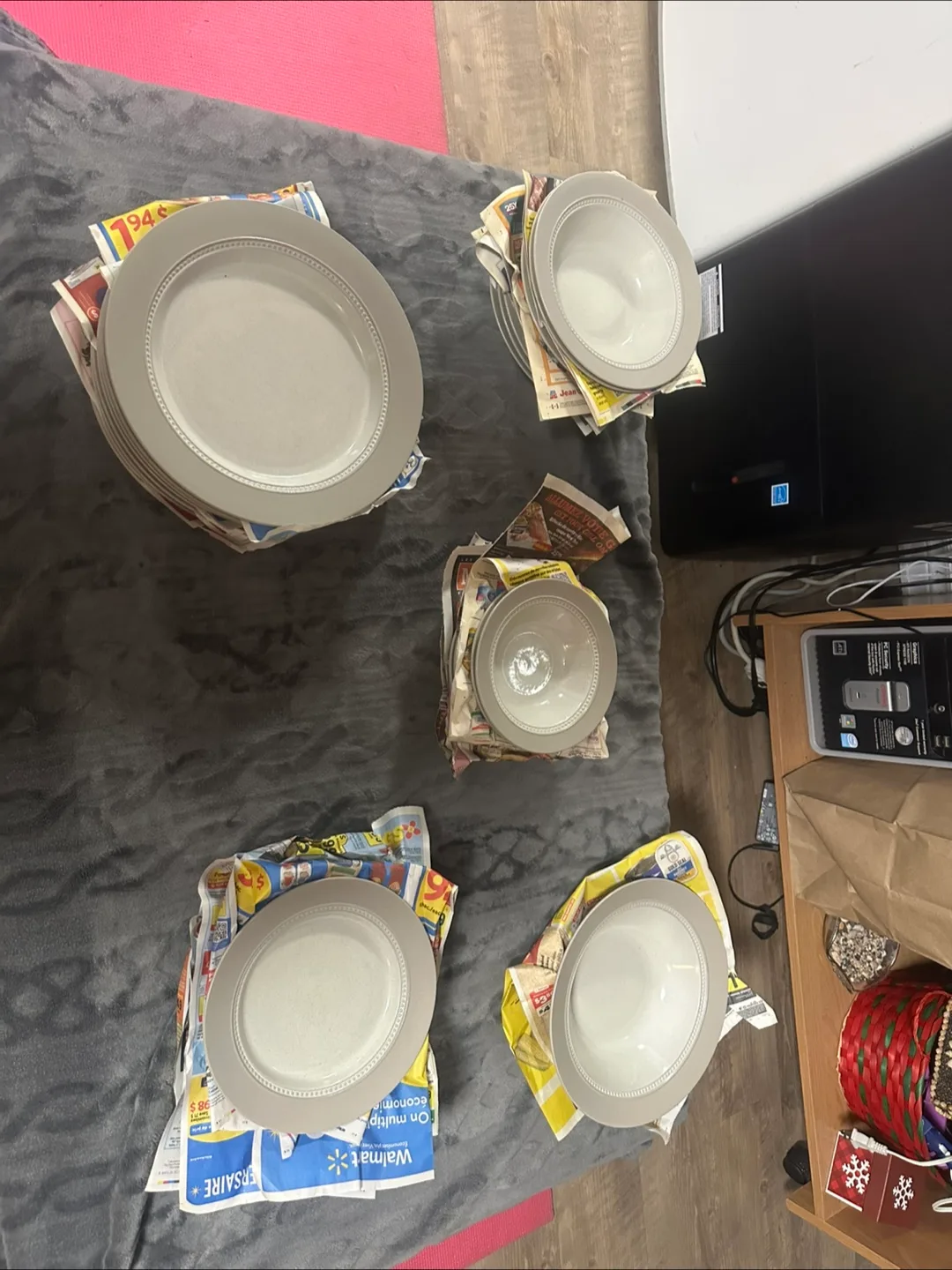 Set of Grey Dinner Plates and Bowls thumbnail
