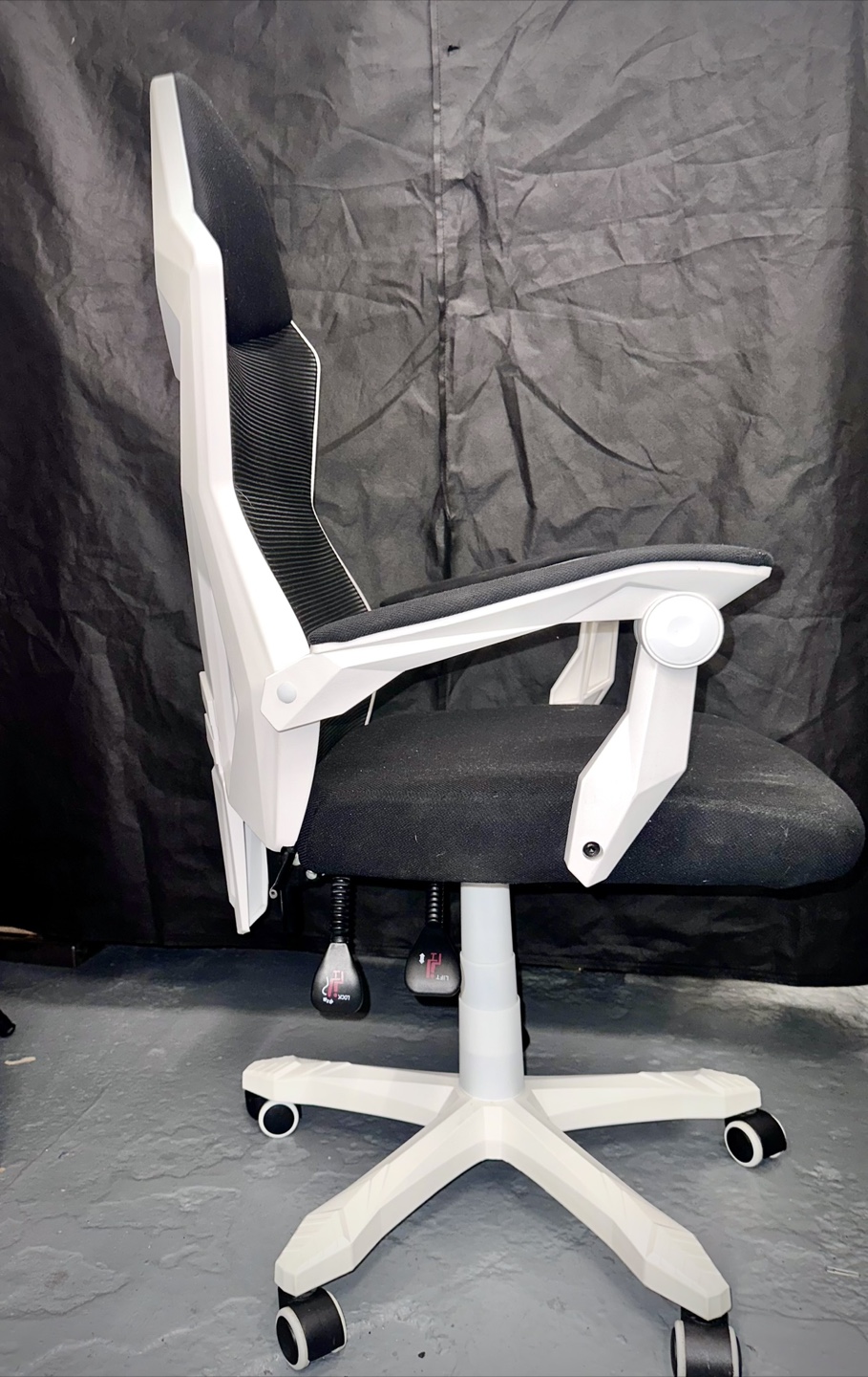Ergonomic Office & gaming Chair, Black and White, Rolling Swivel - photo 2