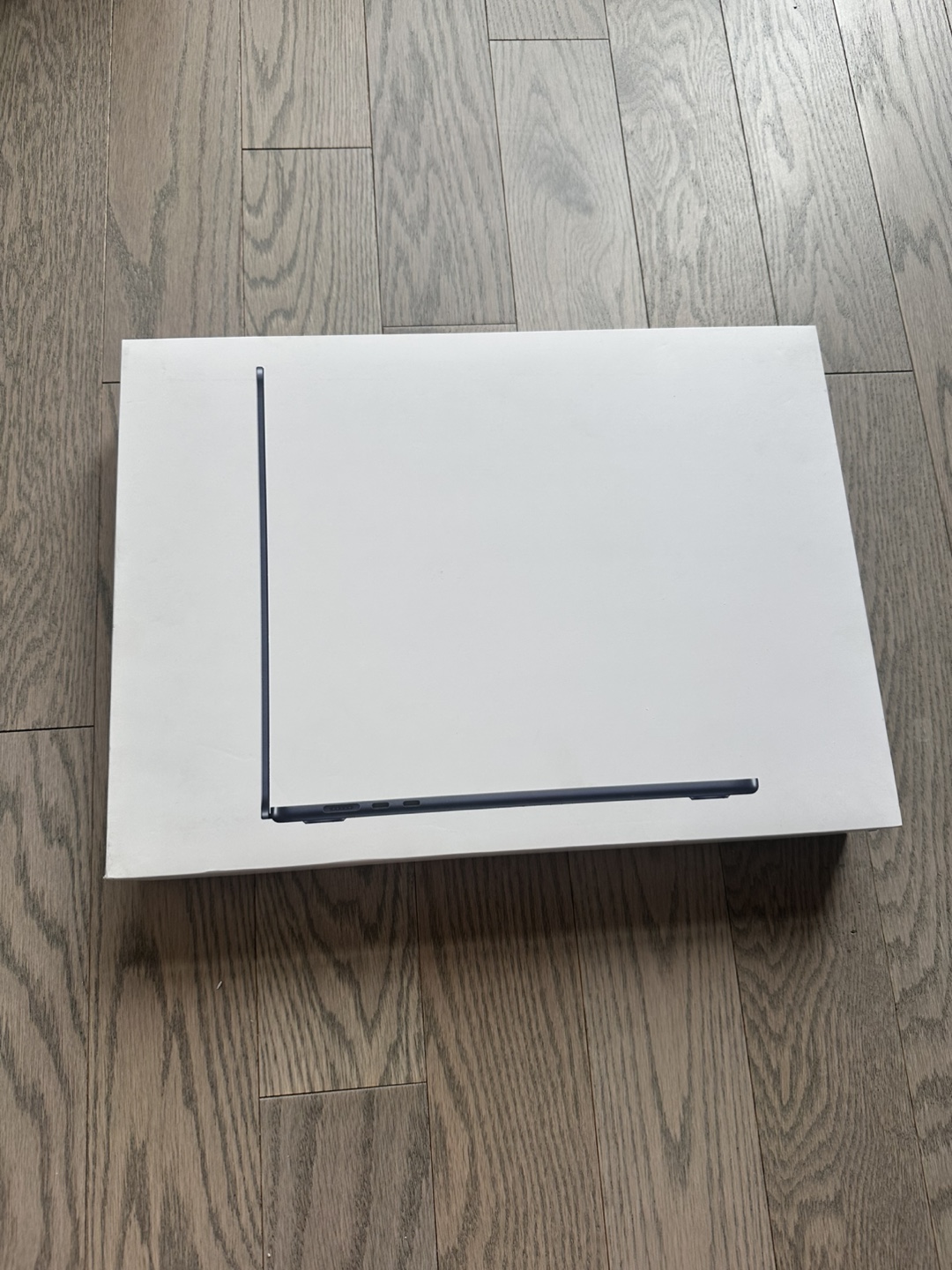15-inch MacBook Air with Apple M3 Chip - 8GB RAM, 256GB SSD