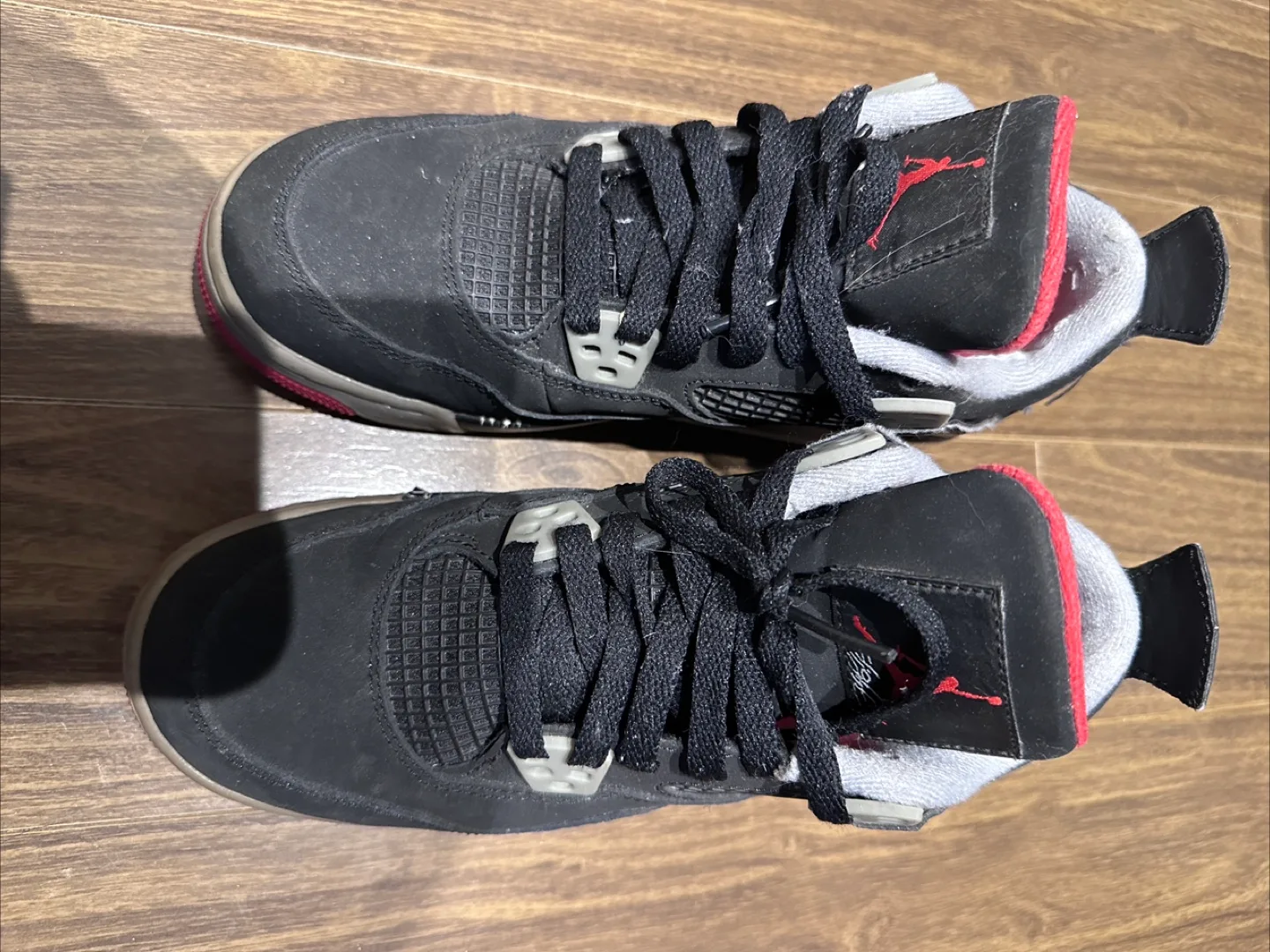 Air Jordan 4 Retro GS Black/Red size 4.5Y thumbnail