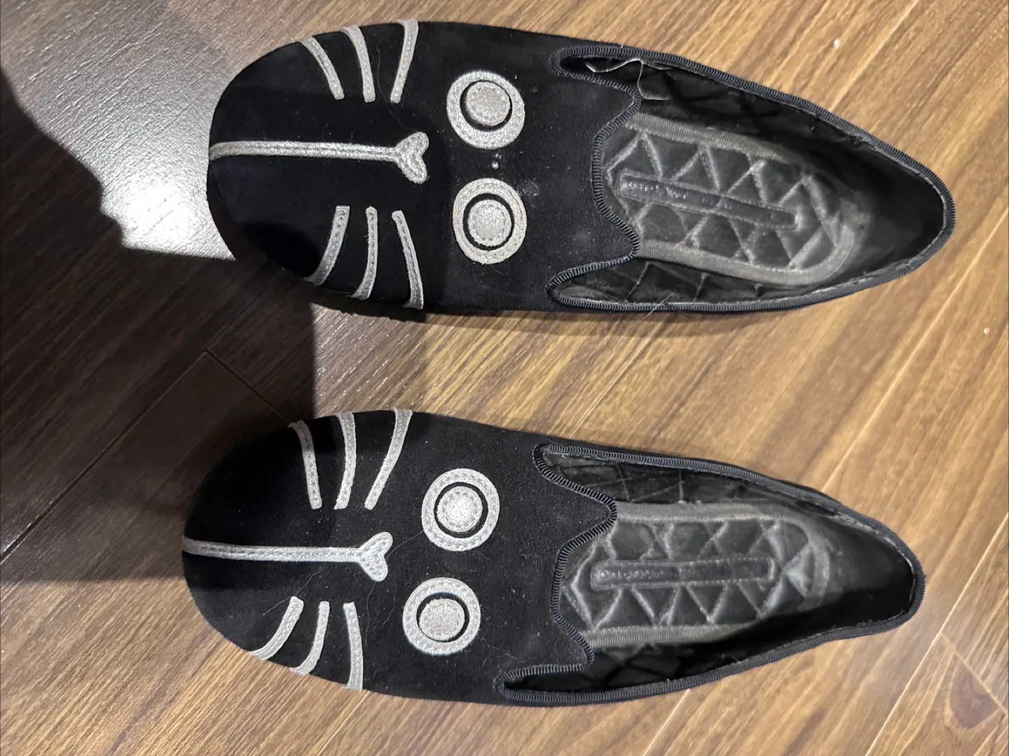 Marc Jacob Black Cat Face Slip-on Flats Size 6 thumbnail