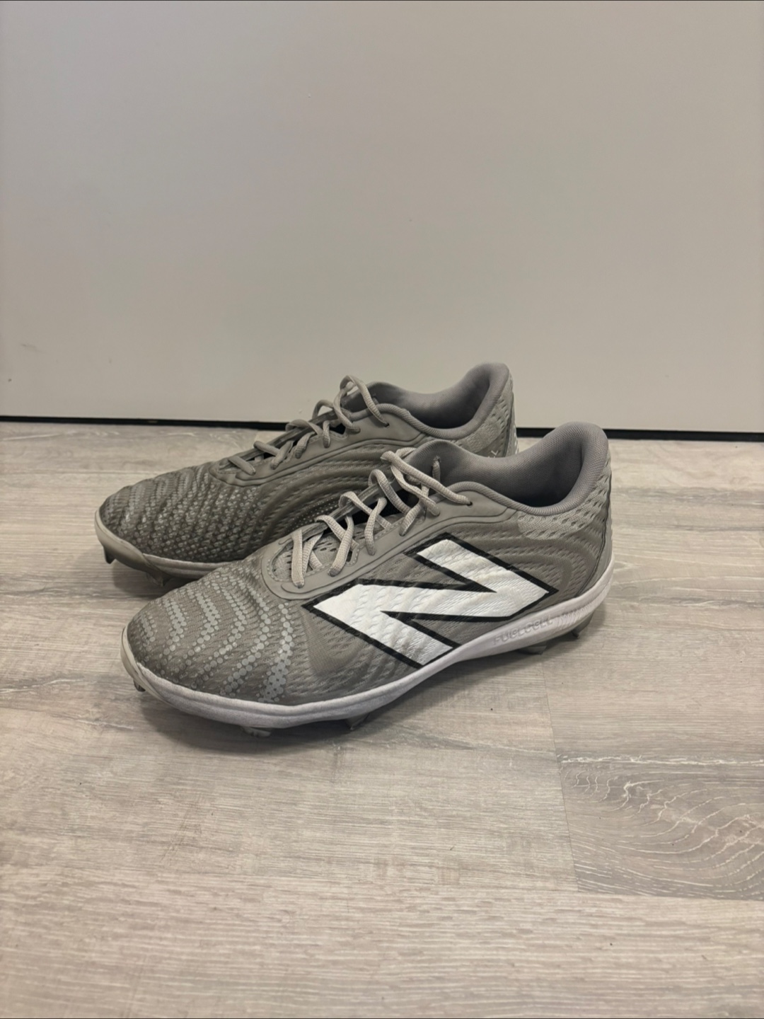 New Balance Men's Baseball Cleats -Size 11 - photo 2