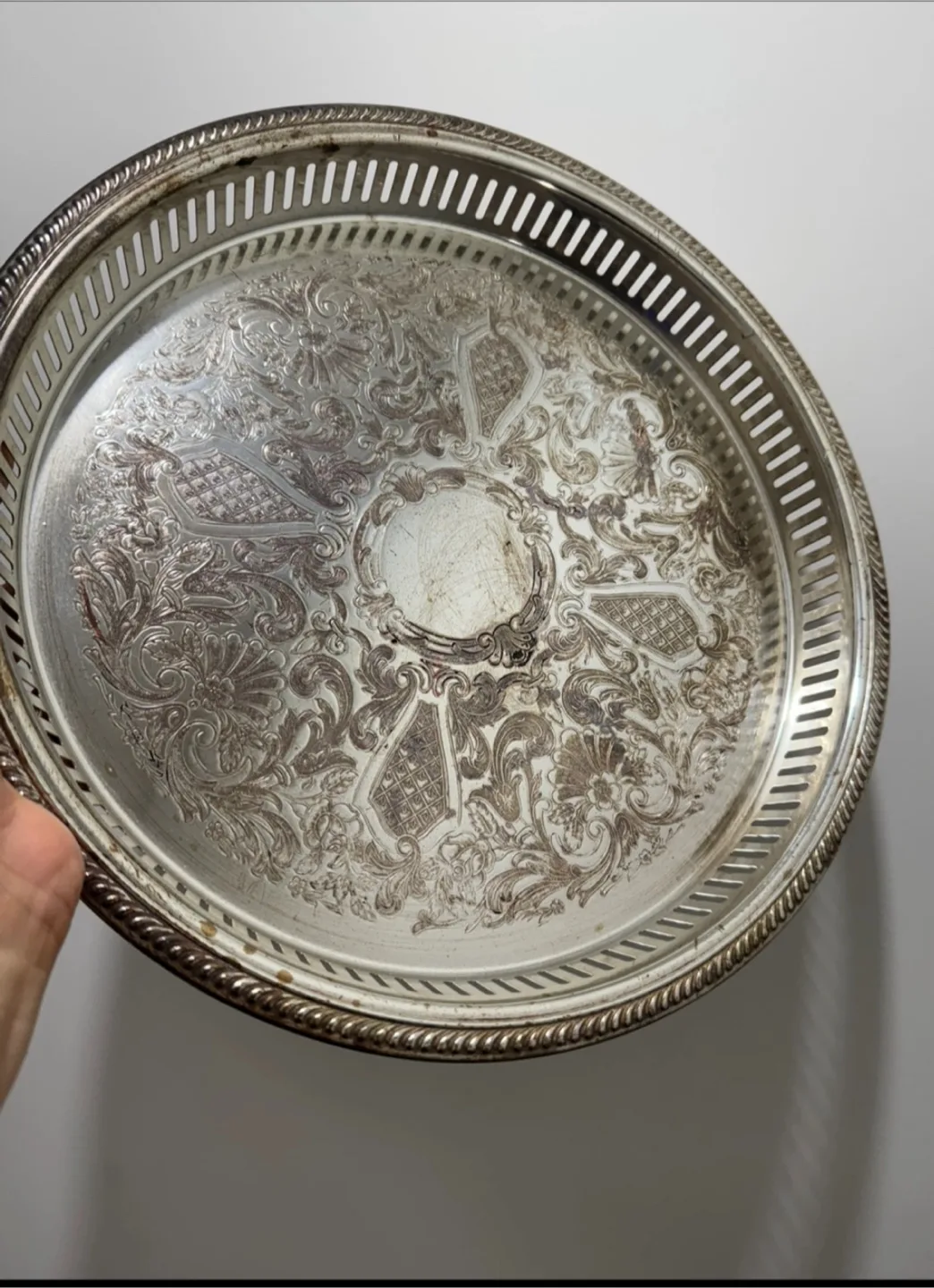 🏒Vintage Silver-Plated Tray with Ornate Design thumbnail