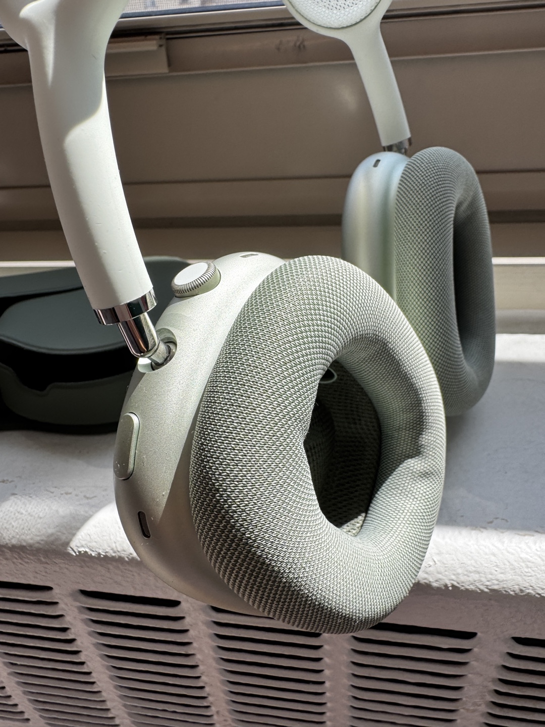 Apple AirPods Max Headphones - Green - photo 2
