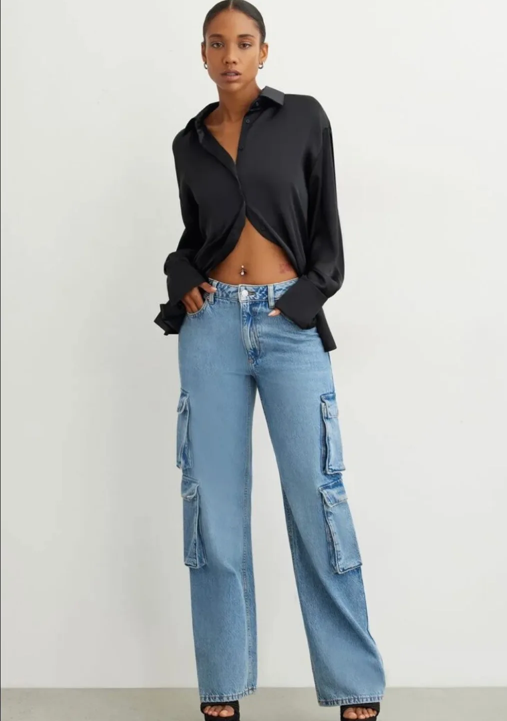 Dynamite Heidi Wide Leg Cargo Jeans thumbnail