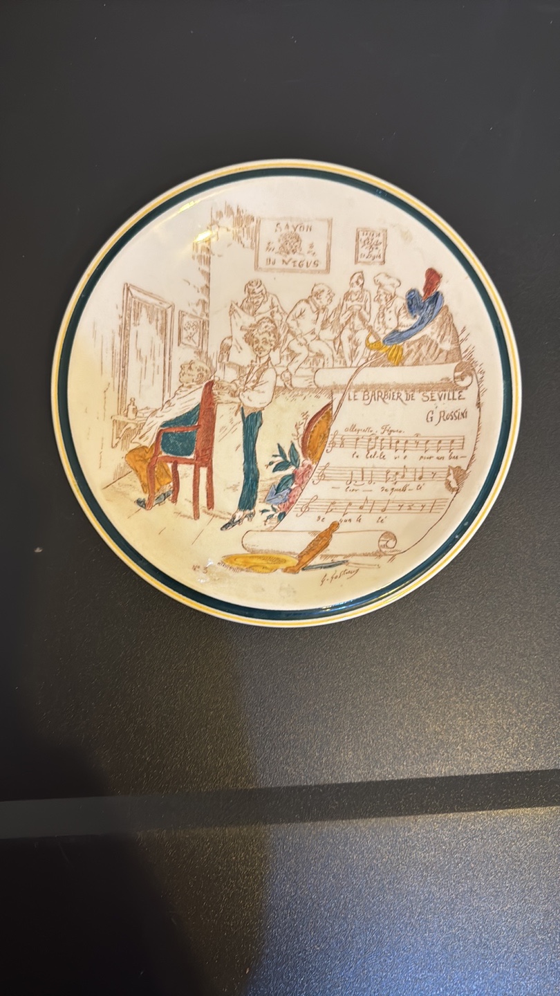 Vernon Kilns Plate - Le Barbier de Seville