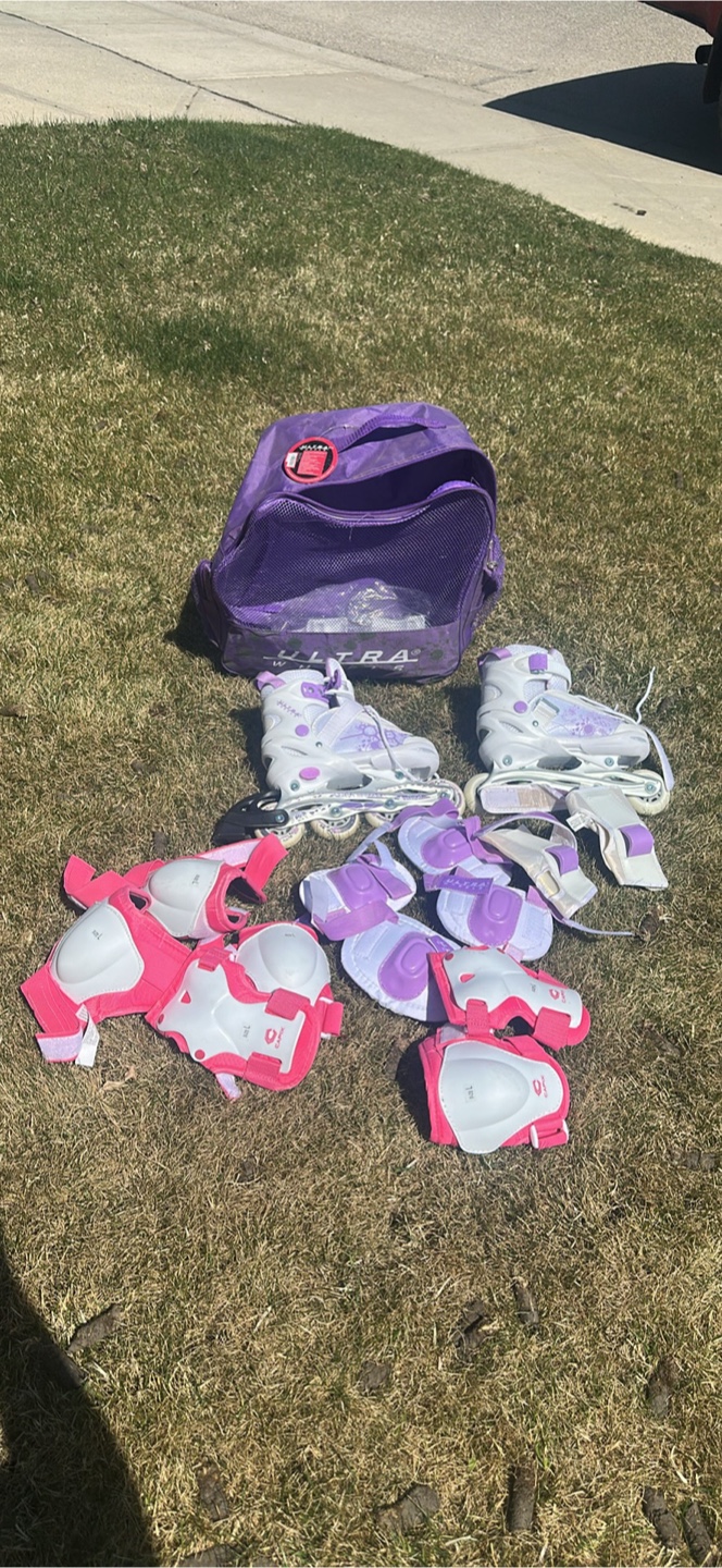 Girls' Inline Skates Size 1-4 with Protective Gear