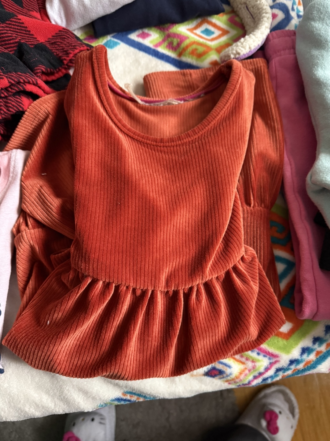 Girls' Clothing Bundle - Size 5 to 6 years - photo 3
