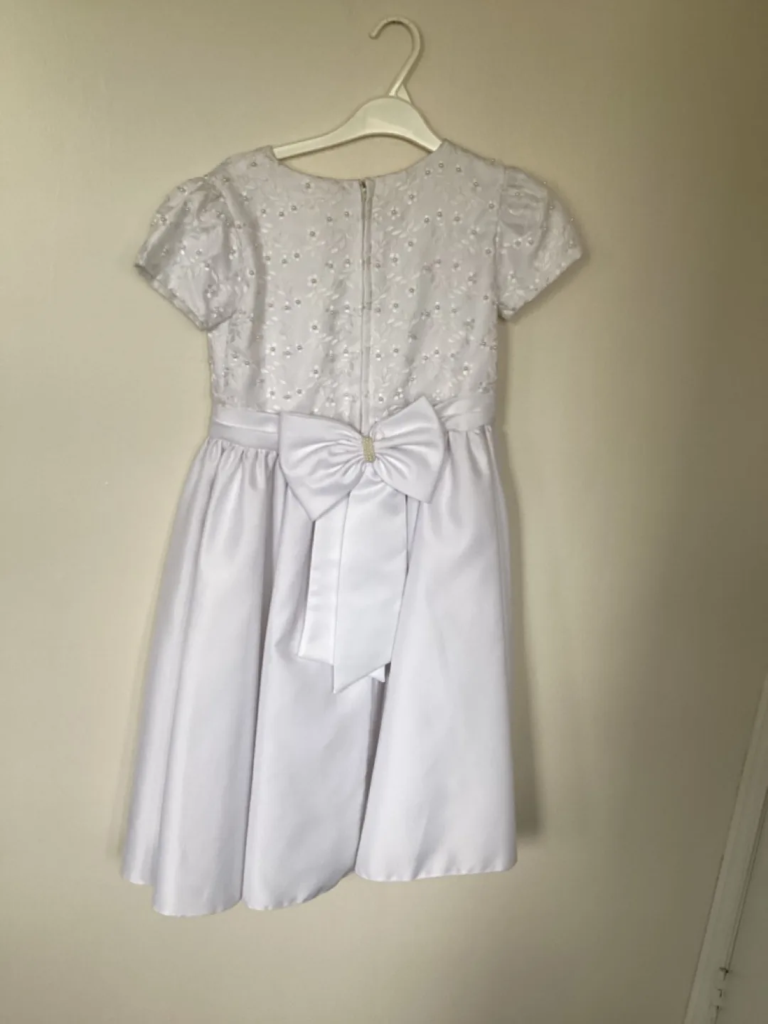 Girls White Communion Dress Size 10 image indicator(2)