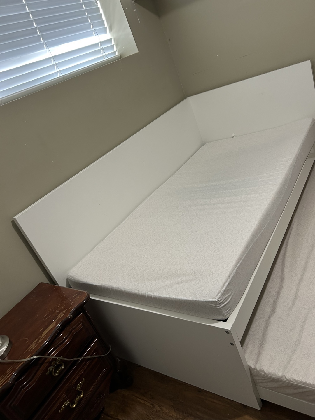 Day Bed with Trundle - photo 2
