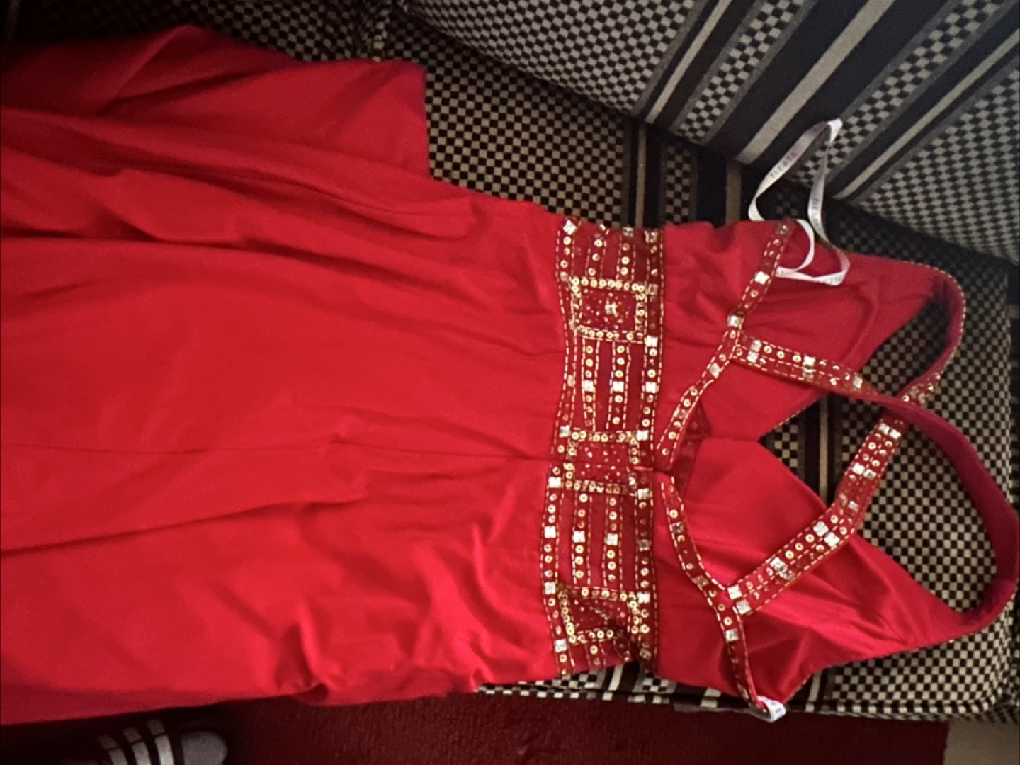Stunning Red Sequin Evening Gown - photo 3