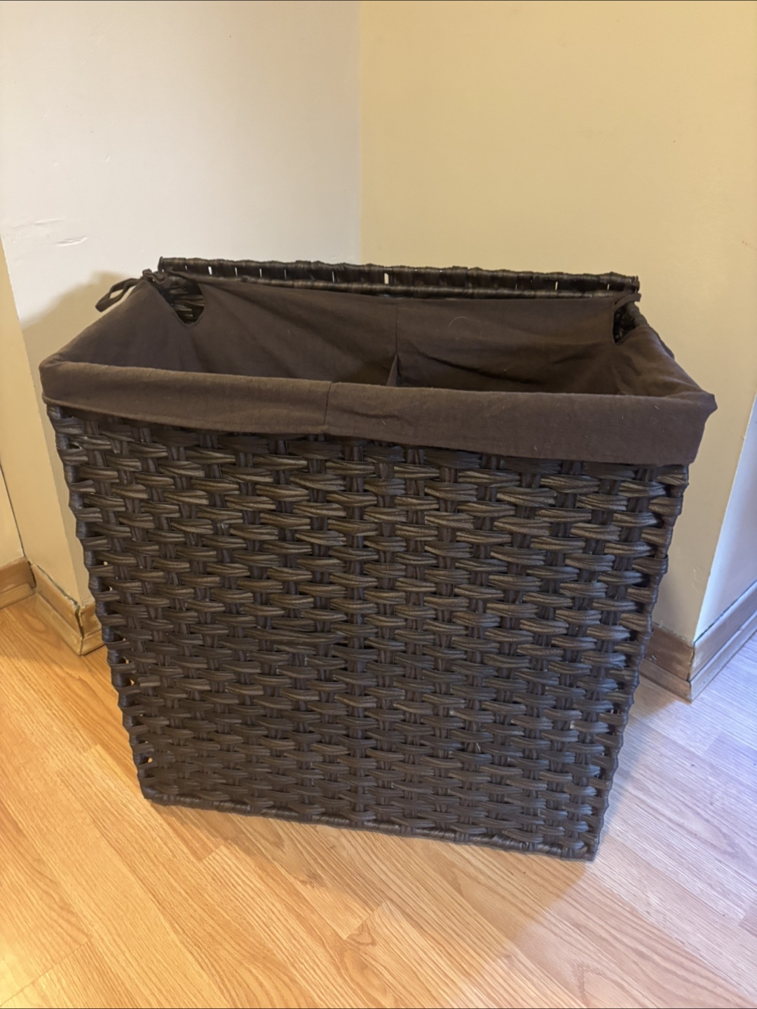 Dark Brown Wicker Storage Basket with Liner