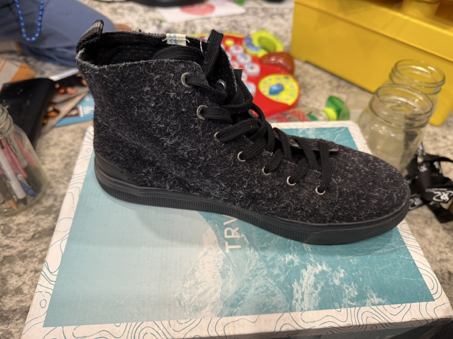 TOMS OrthoLite EcoX40 High Top Sneakers - Size 8