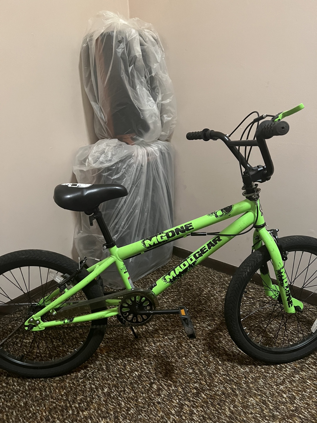MGONE Madgear BMX Bike - Lime Green
