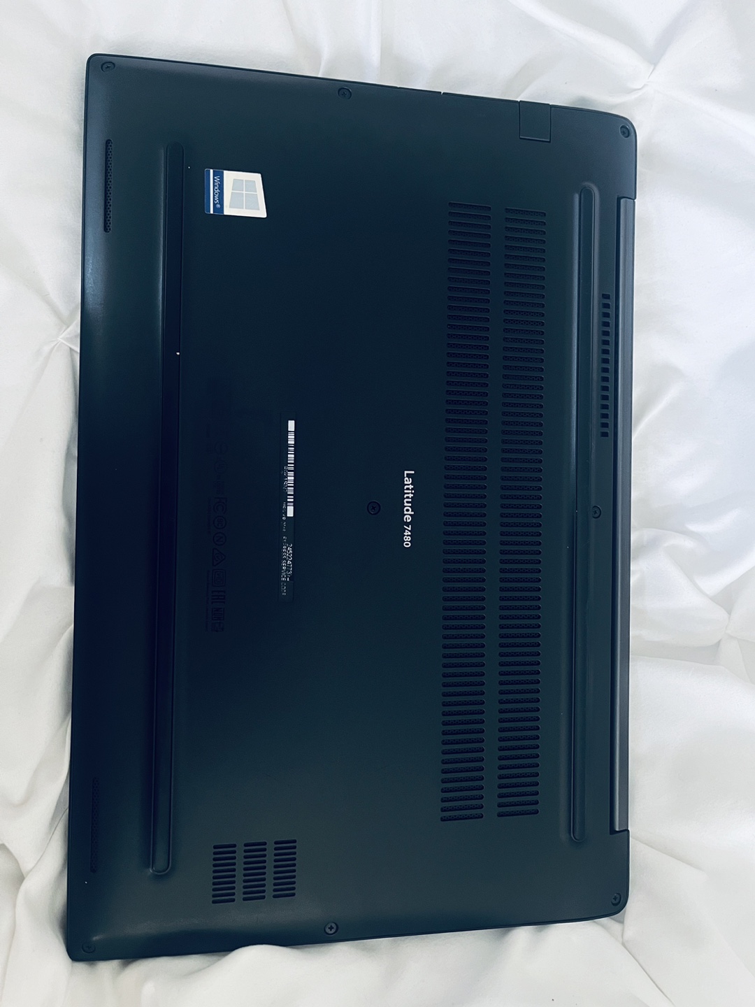 Dell Latitude 7480 Laptop (1TB SSD) - photo 3