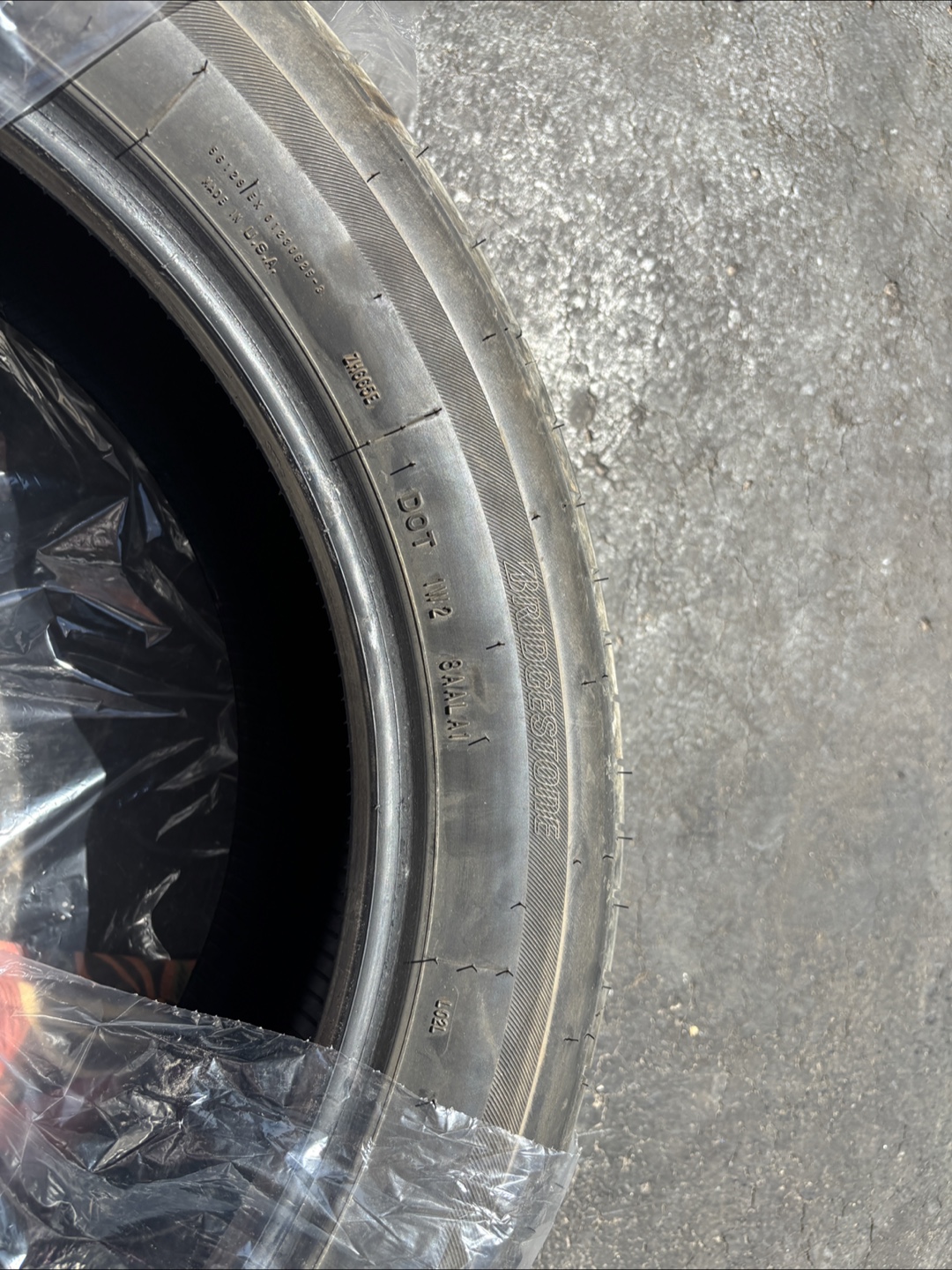 Bridgestone Alenza Sport A/S 235/55R20 102V Tires - photo 5