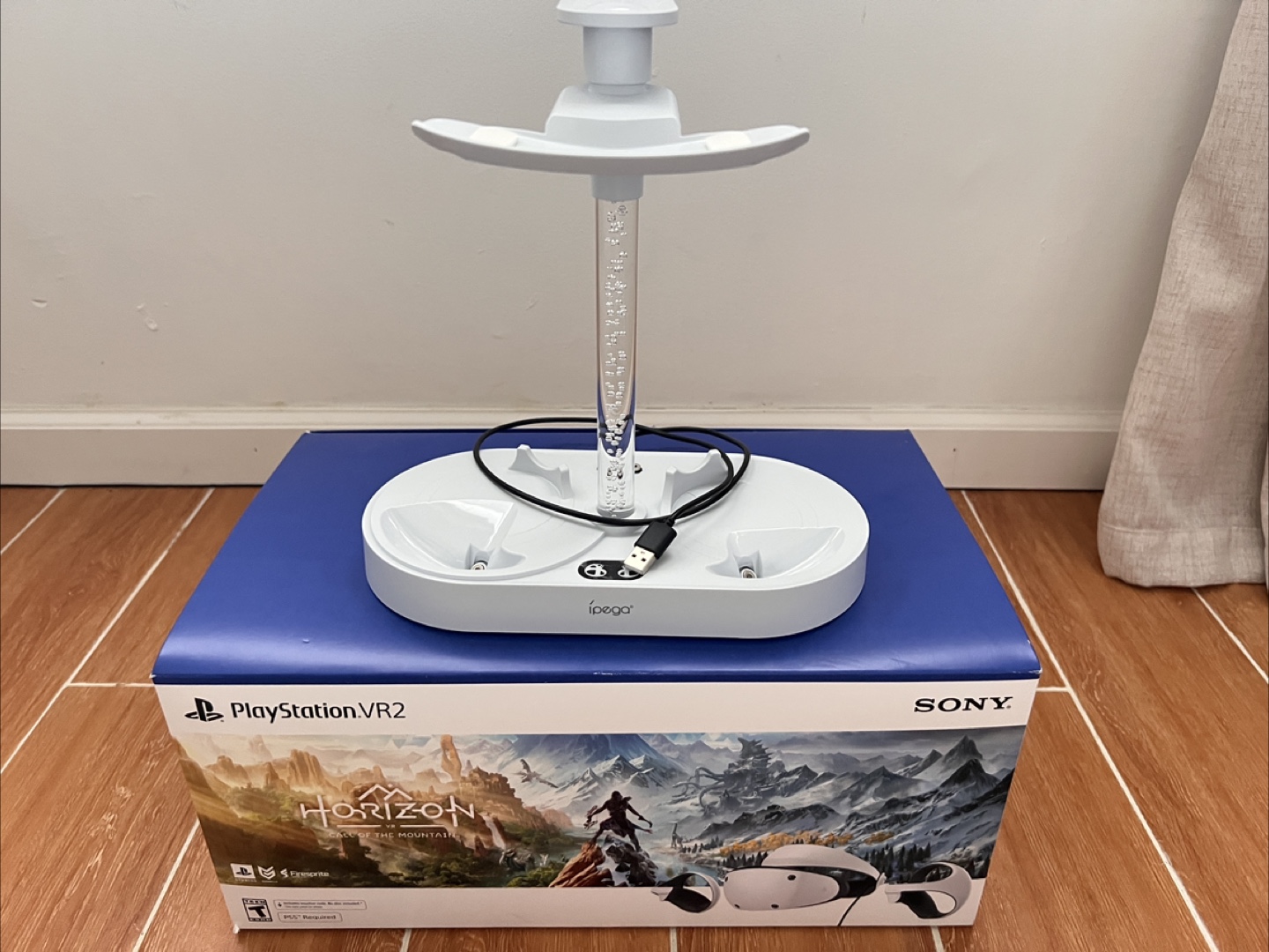 PlayStation VR2 with iPega Charging Stand - photo 5