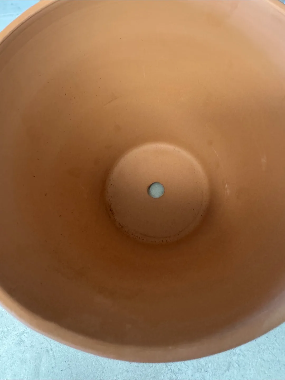 Terracotta Plant Pot image indicator(3)