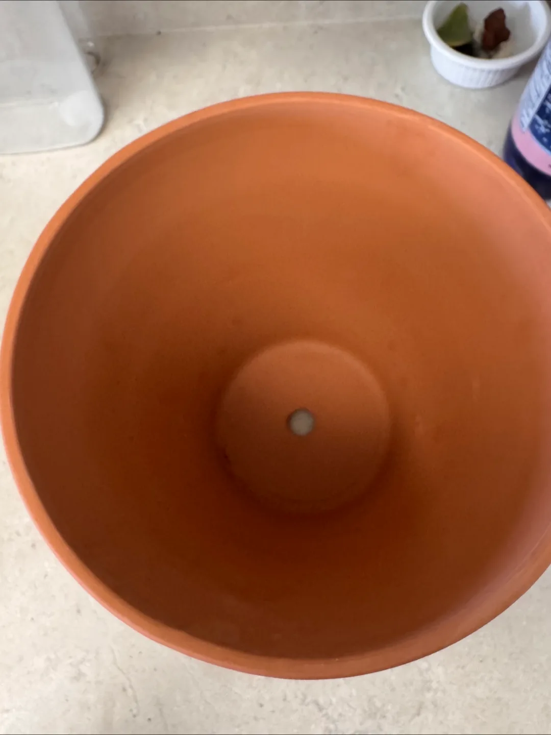 Terracotta Plant Pot image indicator(2)