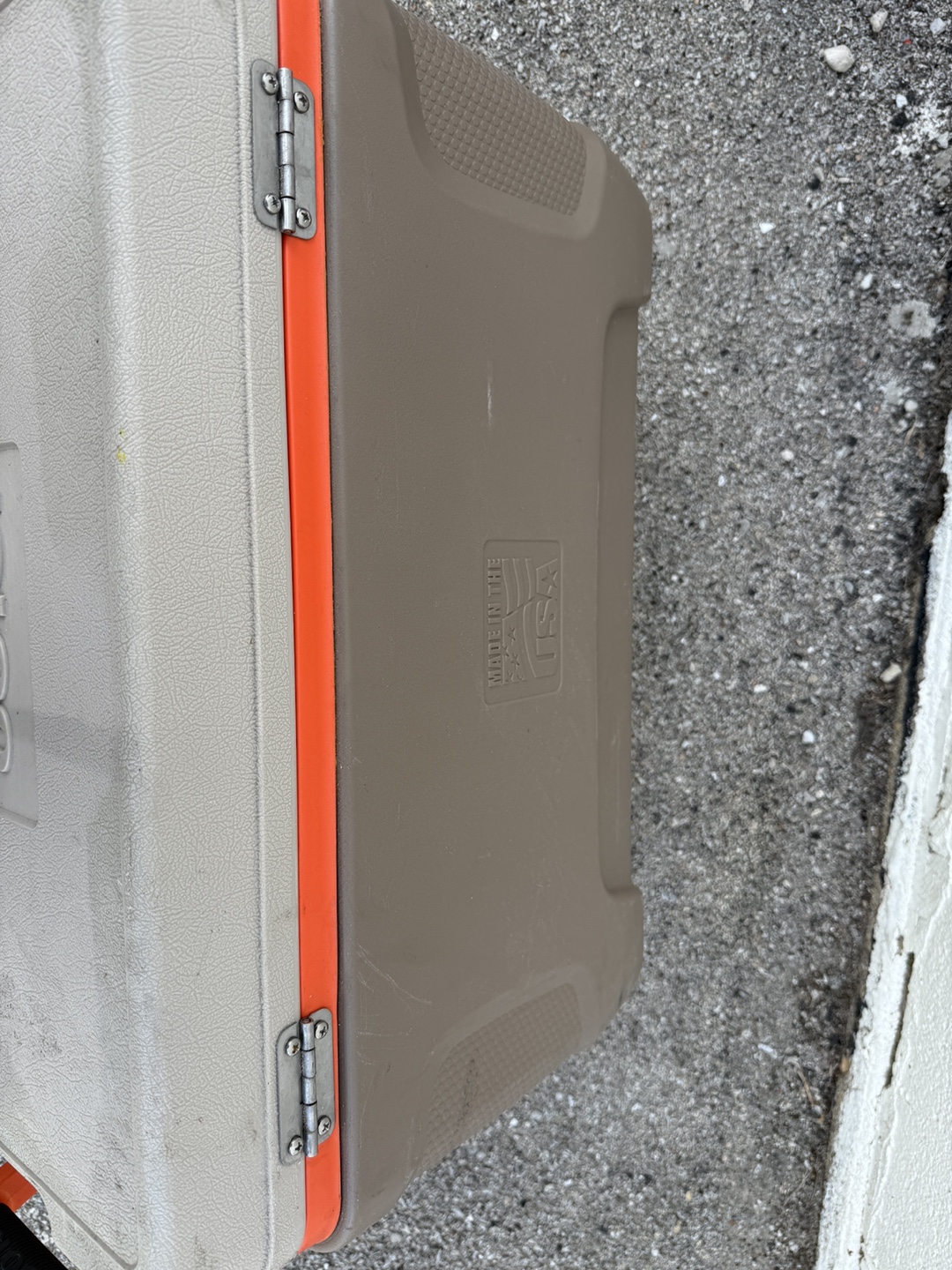 Igloo Supertough 50 Qt. Cooler - photo 5