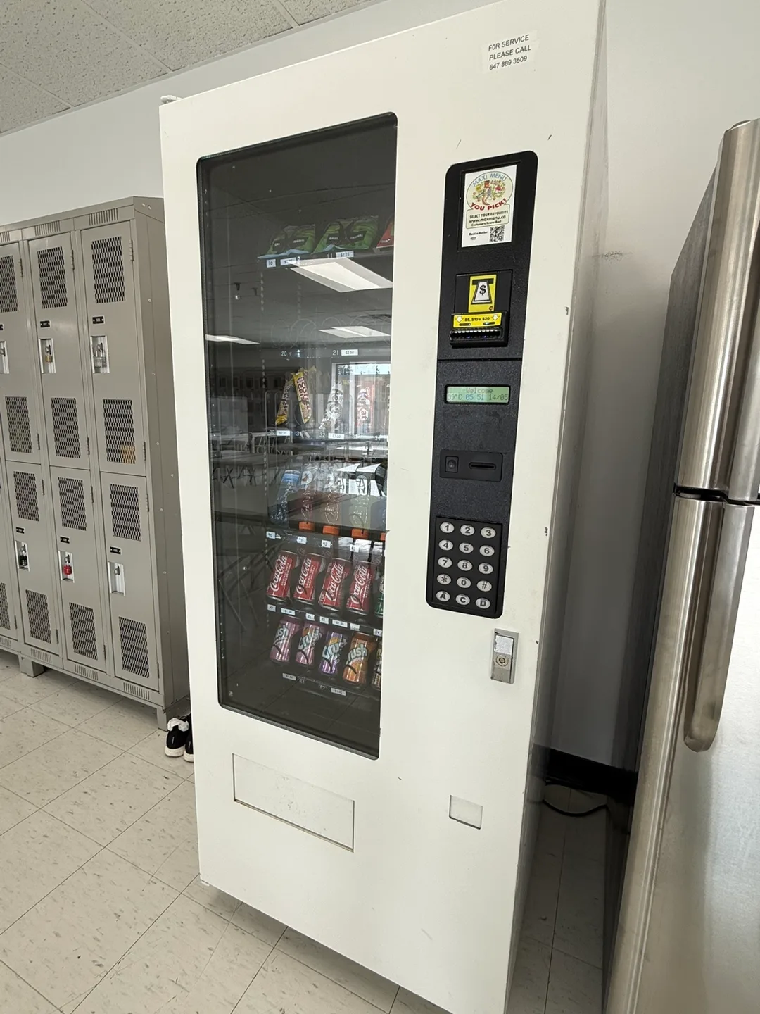 Combo Vending Machine with location for sale image indicator(2)