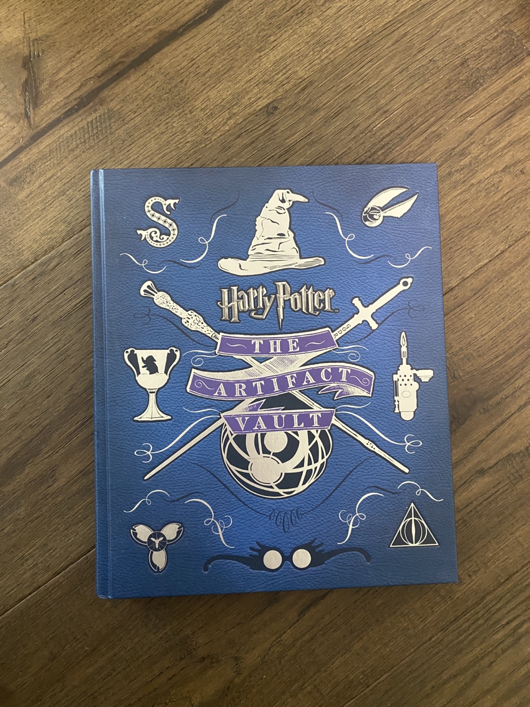 Harry Potter The Artifact Vault Book