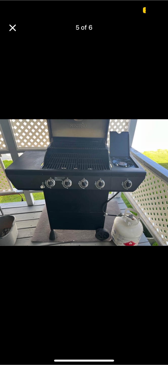 Nexgrill 4-Burner Propane Gas BBQ Grill - photo 4