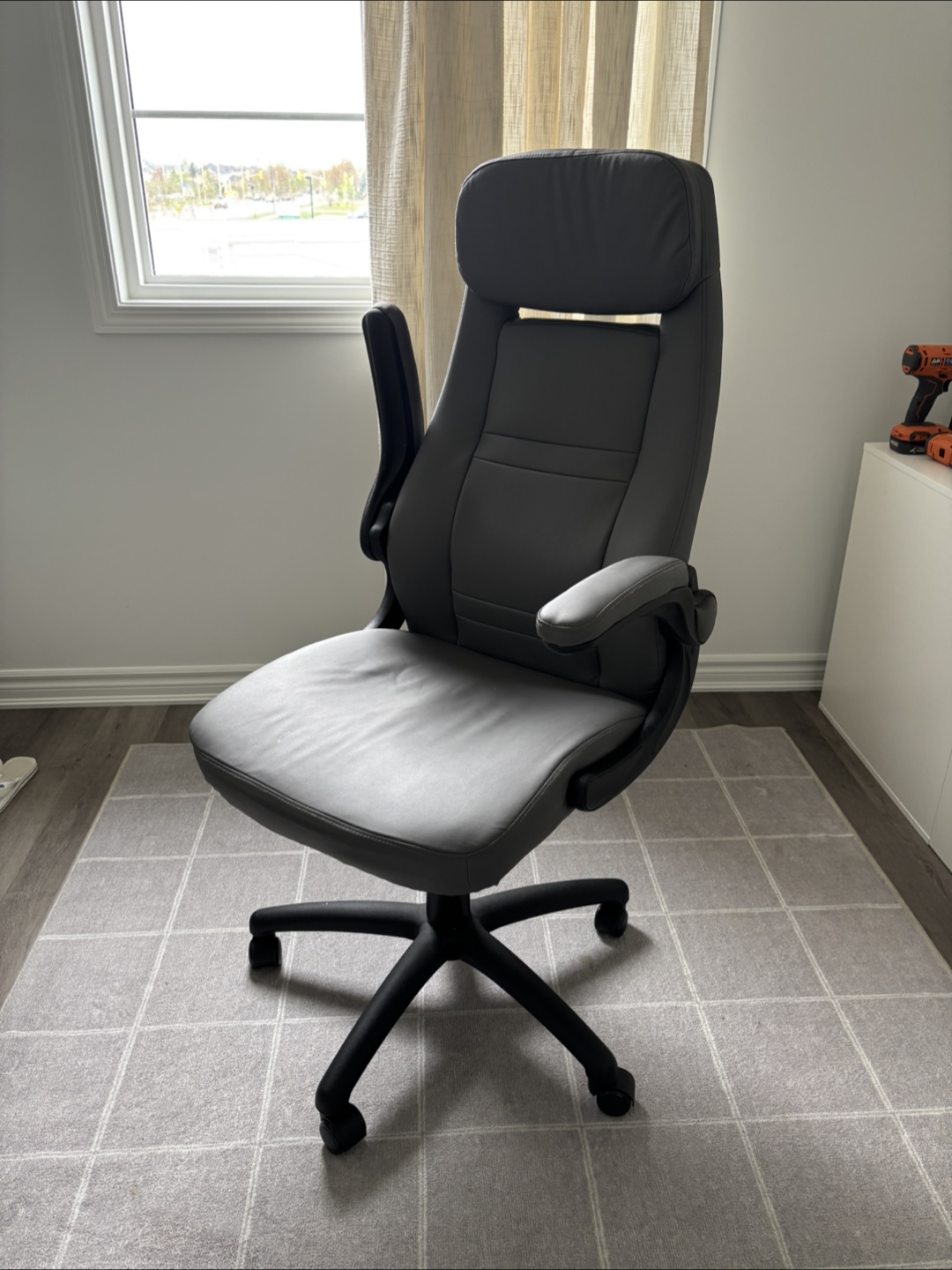 Structube Grey Office Chair with Armrests