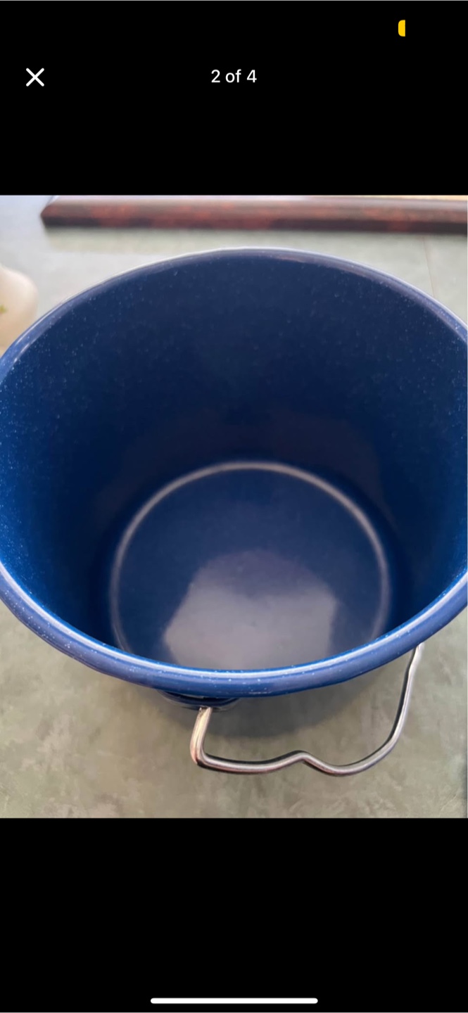 Vintage Enamelware Pot with Lid - photo 2