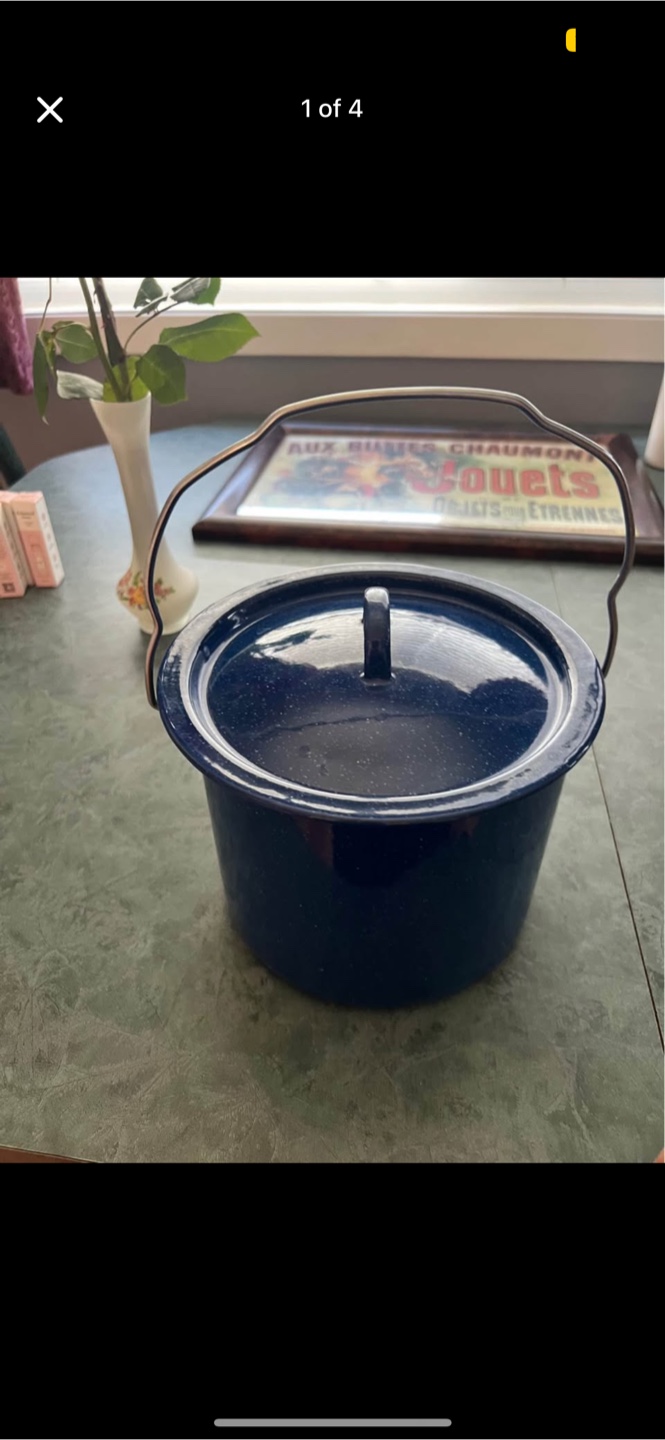 Vintage Enamelware Pot with Lid
